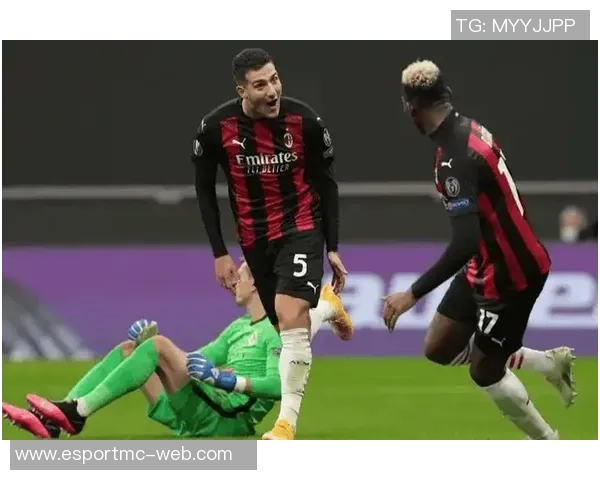 张佳玮分析乌度卡战术风格进攻防守兼备展现球队韧性与实力